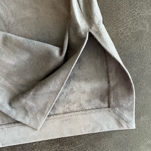 LOFT Outlet Skirt - Size 6 - Gray - Picture 2 of 5